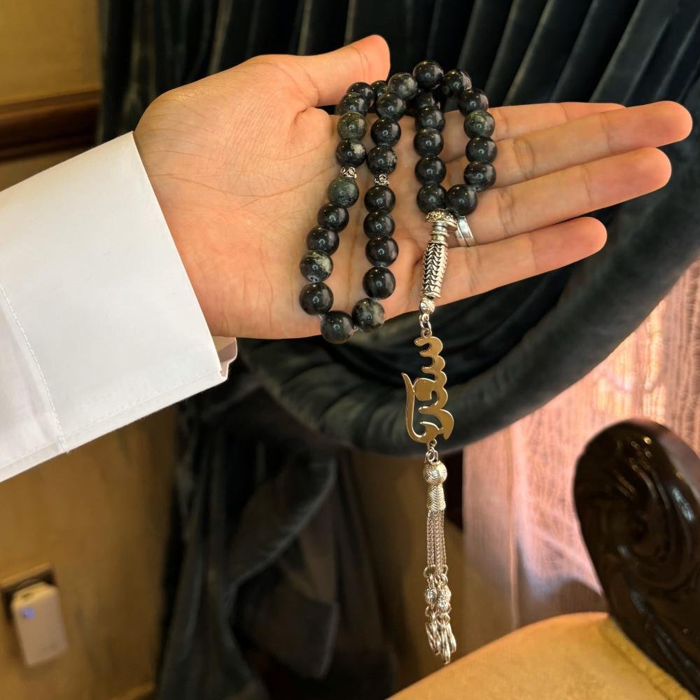 Shop Primary Image Shop Primary Image